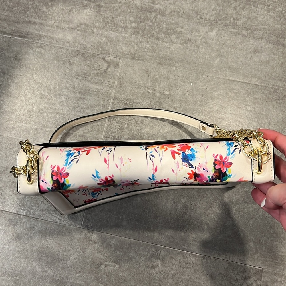 Steve Madden Floral Shoulder Bag - Picture 8 of 10